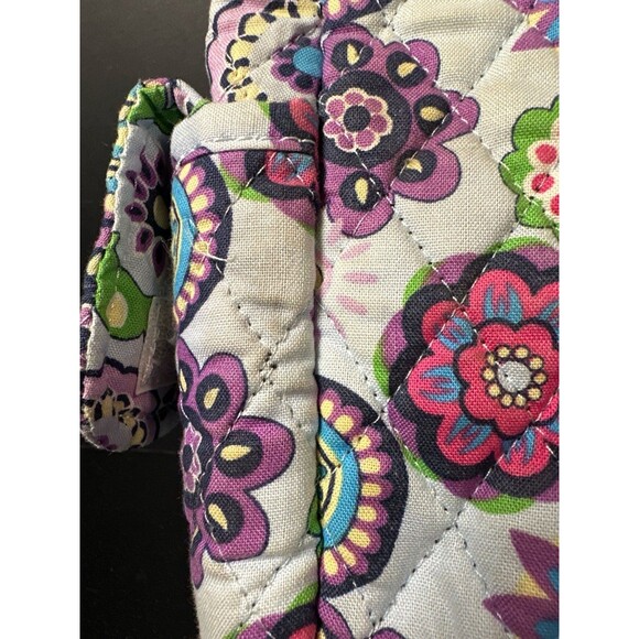 Unbranded Quilted Cotton Shoulder Bag – Multicolor Floral Medallion - Picture 2 of 10
